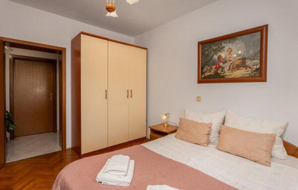 Apartment Sabina&Zoran Malinska Exterior photo