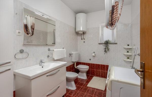 Apartment Sabina&Zoran Malinska Exterior photo